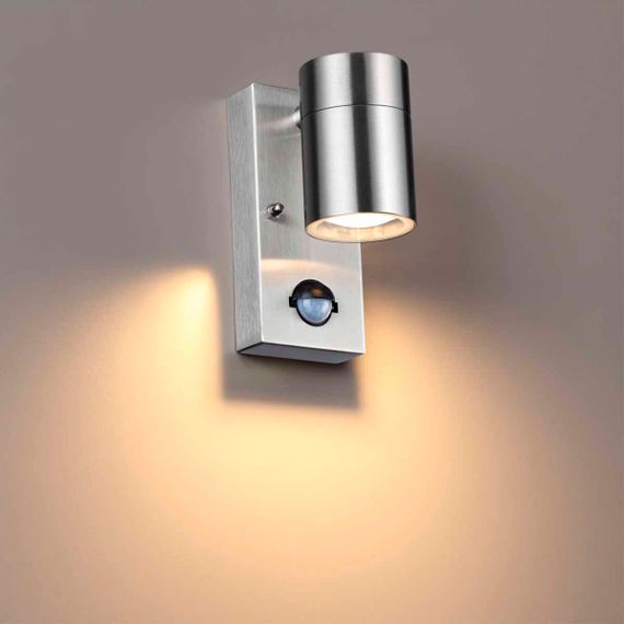 Уличный настенный светильник Odeon Light Motto 4388/1W