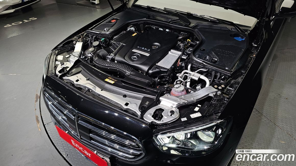 Mercedes-Benz E-Class W213 E300e 4MATIC Exclusive (05.2021)