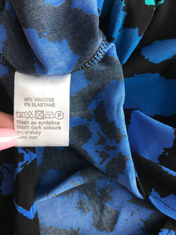 Платье Helmidge пестрое, визуально на 50 размер