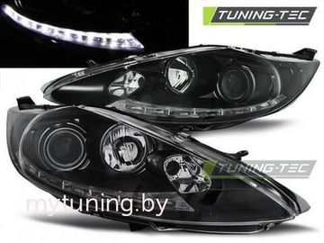 Передние фары Ford Fiesta 7 daylight black