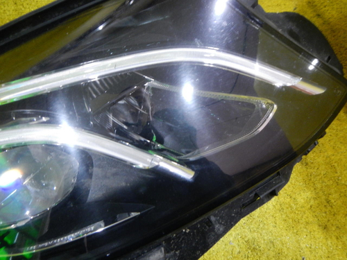 Битая Фара правая Mercedes E W213 (2016-2021) LED