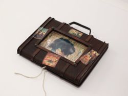 Шкатулка-фотоальбом (24*23*3см) MR-26168