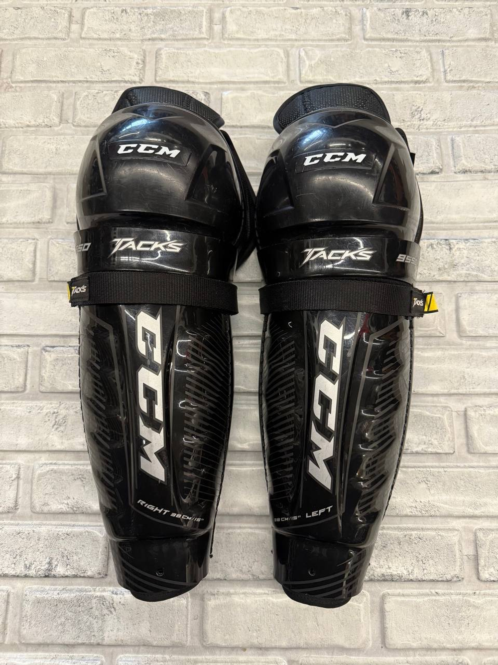 CCM tacks 9550 SR 15”