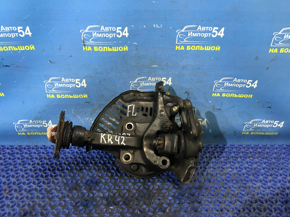 Ступица передняя левая TOYOTA TOWNACE NOAH 1996-2007