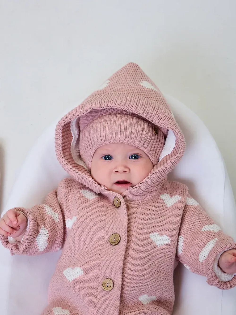 Конверт на выписку для новорожденных на меху