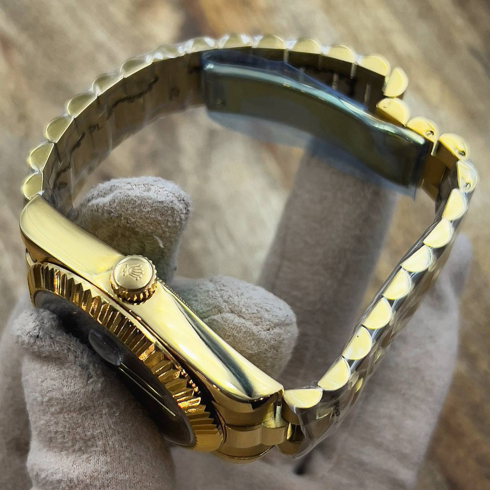 Часы Rolex
