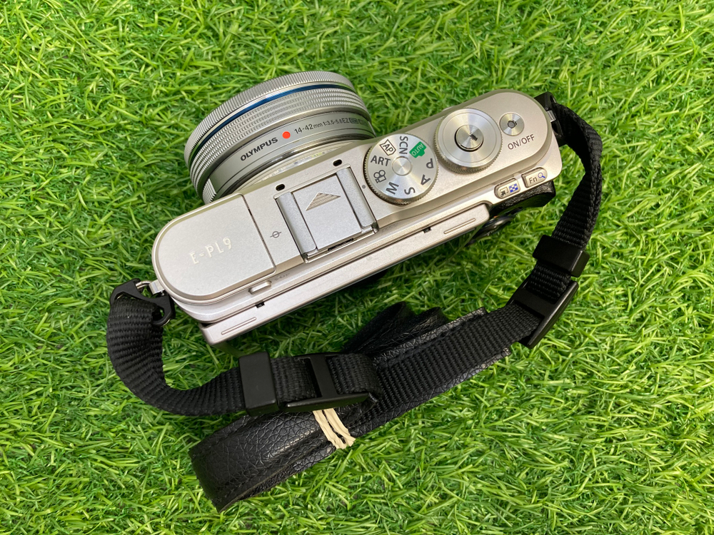 Olympus Pen E-PL9 Kit 14-42mm Покупка/Продажа