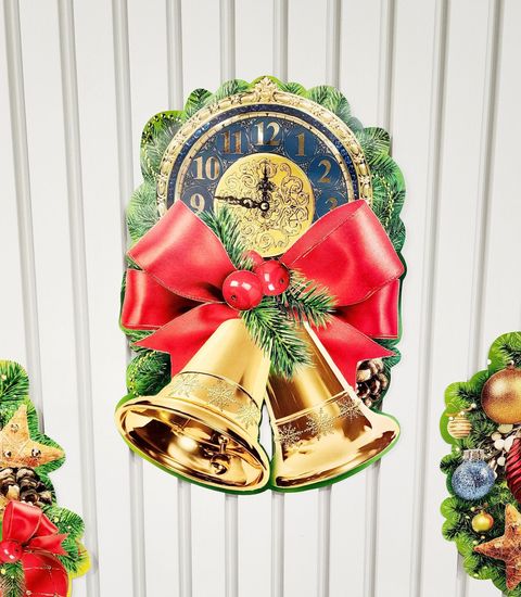 Плакаты и украшения на стену Новогодние на скотче