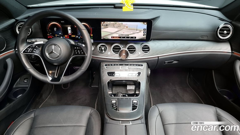 Mercedes-Benz E-Class W213 E250 AMG Line (08.2023)