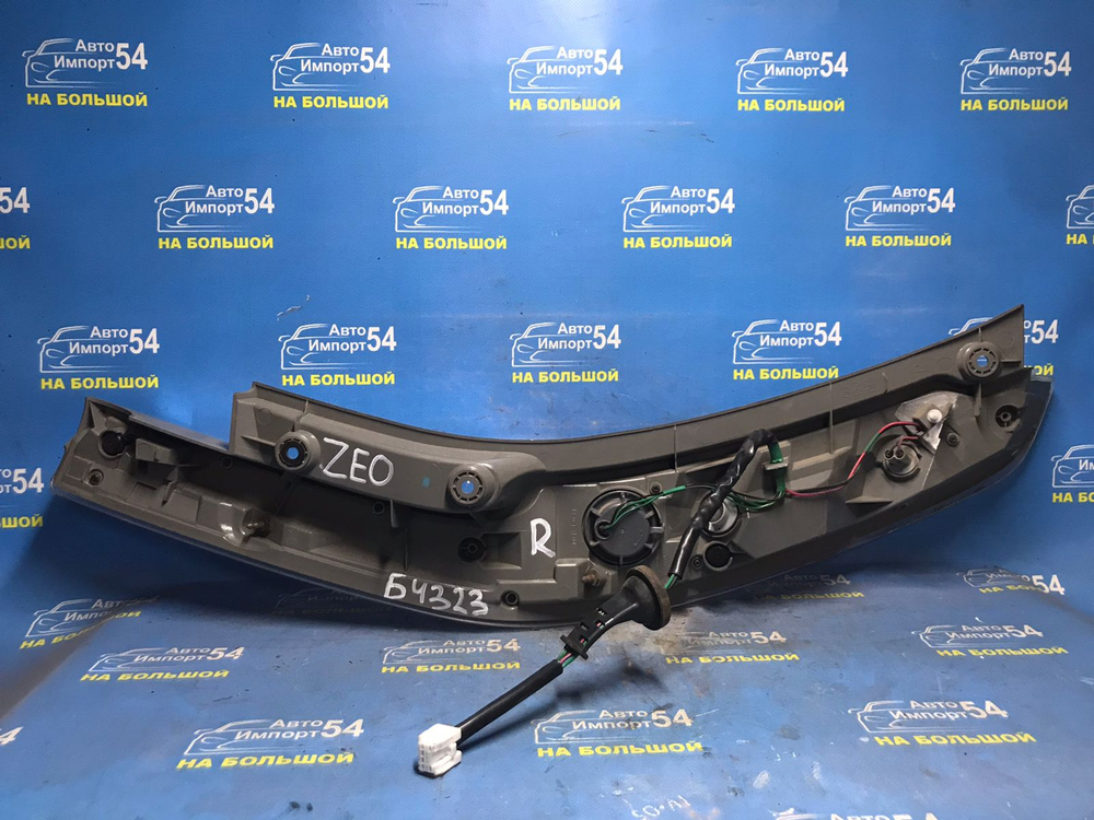 Стоп правый NISSAN LEAF 2009-2017