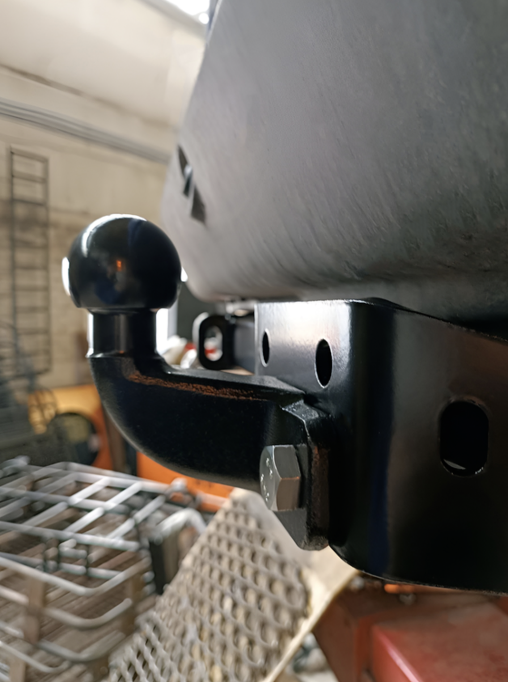 Фаркоп Sollers Atlant L2 2022- фланцевое крепление шара, Sheriff.4799.21