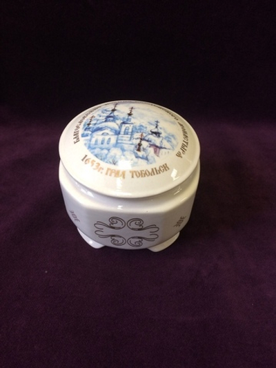 Шкатулка круглая