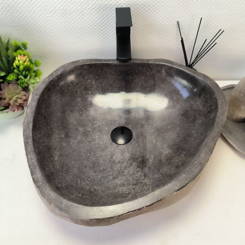 Раковина из речного камня RS-63450 (55*50*15) 0123
