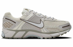 Кроссовки Nike Air Zoom Vomero 5