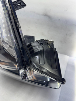 Передние оригинальные LED фары GAC Trumpchi GS8 (левая и правая)
