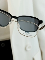 Модная оправа для очков с накладкой 4в1