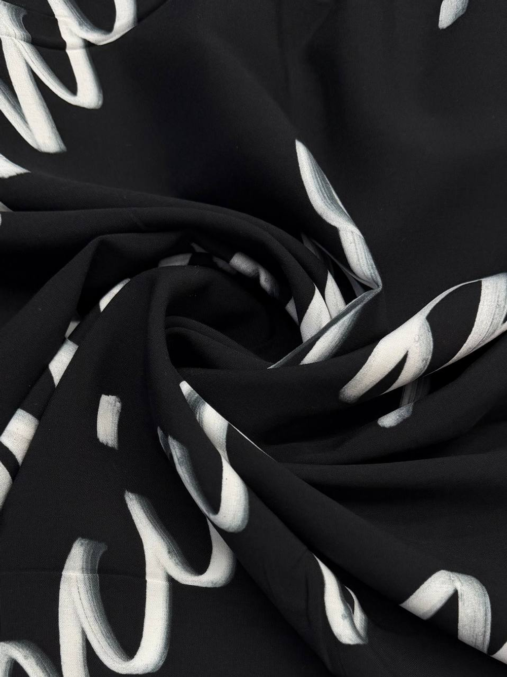 Модал Balenciaga черный с крупным белым лого