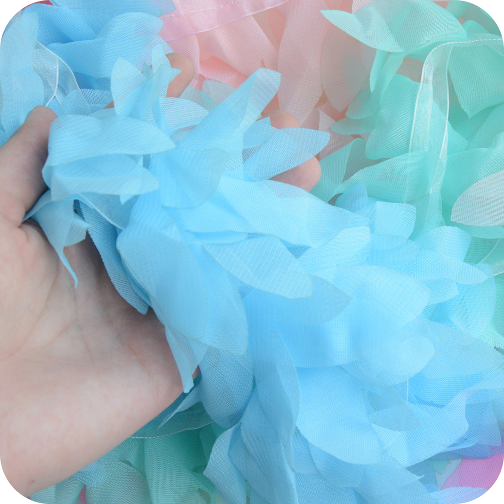 Лепестки шифоновые, цвет голубой, 45см