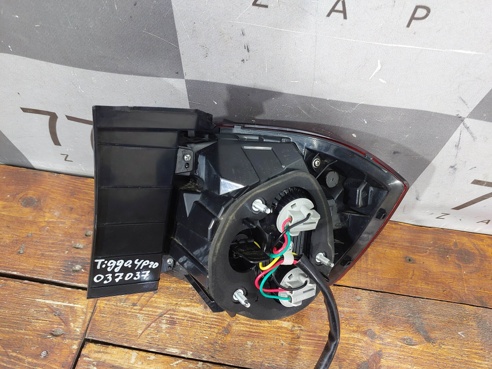 Фонарь задний левый Chery Tiggo 4 18-нв Б/У Оригинал J684433010