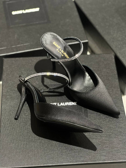 Босоножки Yves Saint Laurent