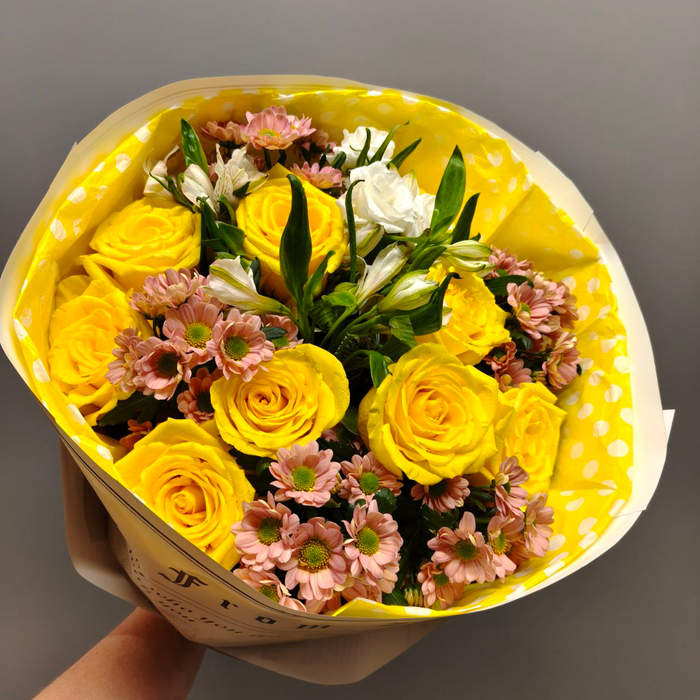 Яркий круглый букет с сантини "Ямайка"