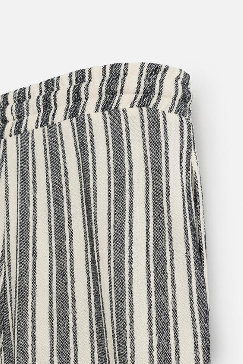 ZARA ЖАККАРДОВЫЕ БРЮКИ В ПОЛОСКУ, БЕЛЫЙ / МОРСКОЙ СИНИЙ