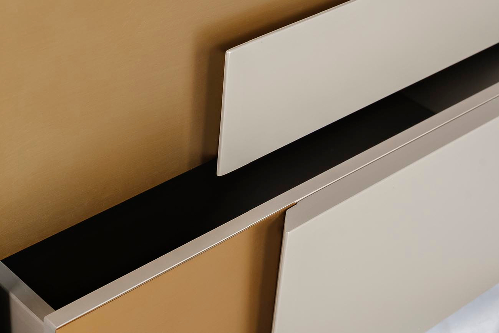 Тумбочка правая Garda Decor 58DB-NS19009R