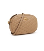 Кожаная сумка-мессенджер Kira Chevron Camera TORY BURCH - коричневый(152353)