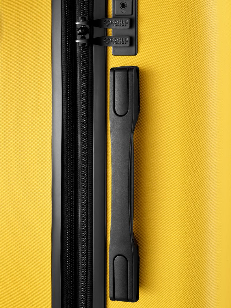 Чемодан Bonle размер М Желтый