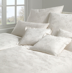 Наволочка 70х70 Elegante Esperanto белая фото