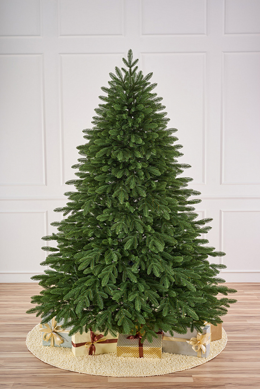 Ель искусственная Романовская 2,1 м подставка металл 100% Литые веточки МаксКристмас