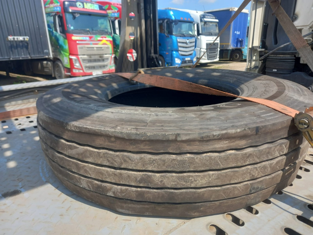 LUXUDA LZC* Полуприцеп автовоз LZC9405BGX