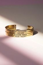 Браслет Follow Your Heart