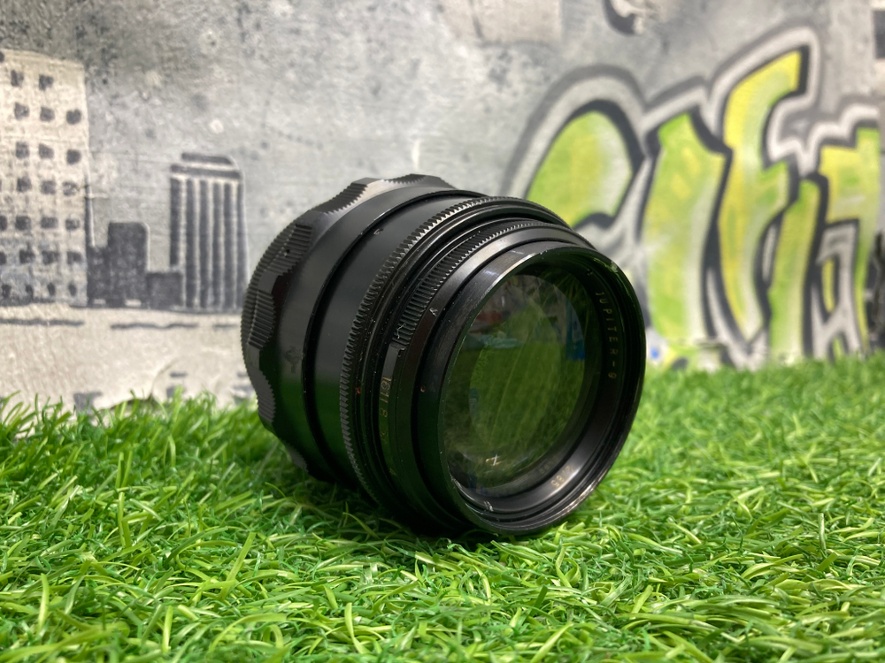 Jupiter-9 2/85mm