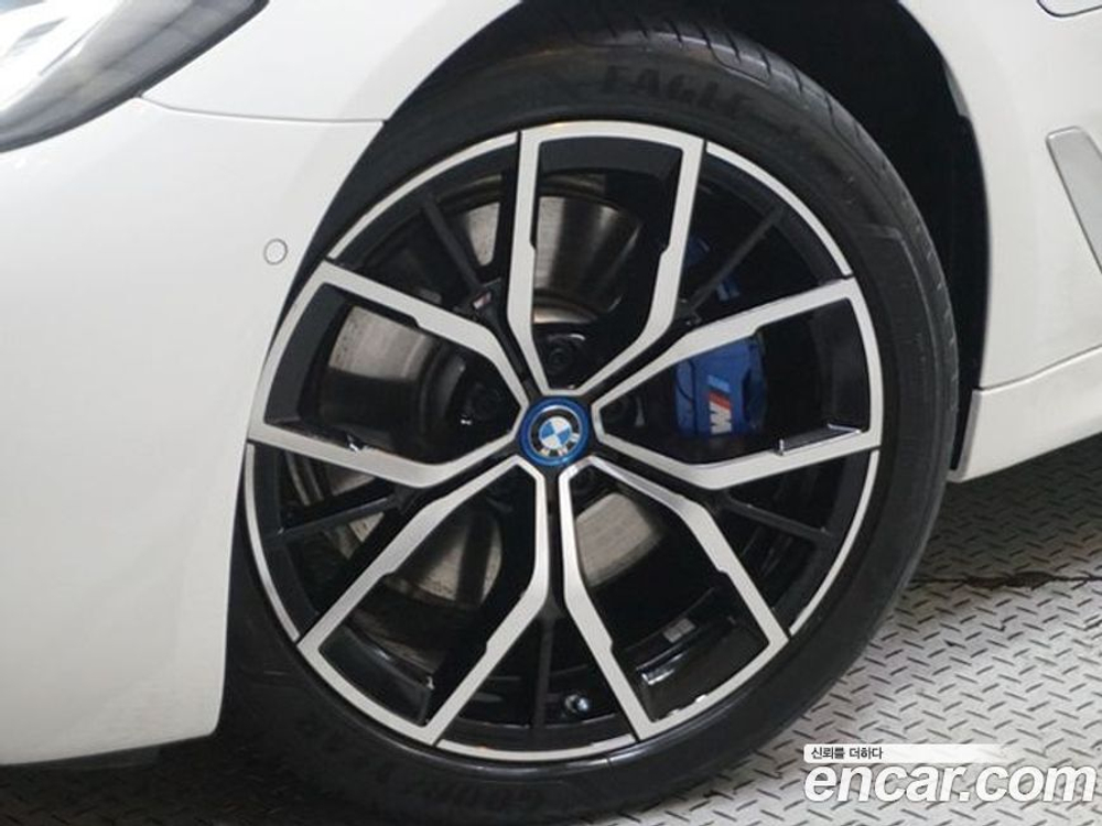BMW 5 Series (G30) 530e M Sports (12.2022)
