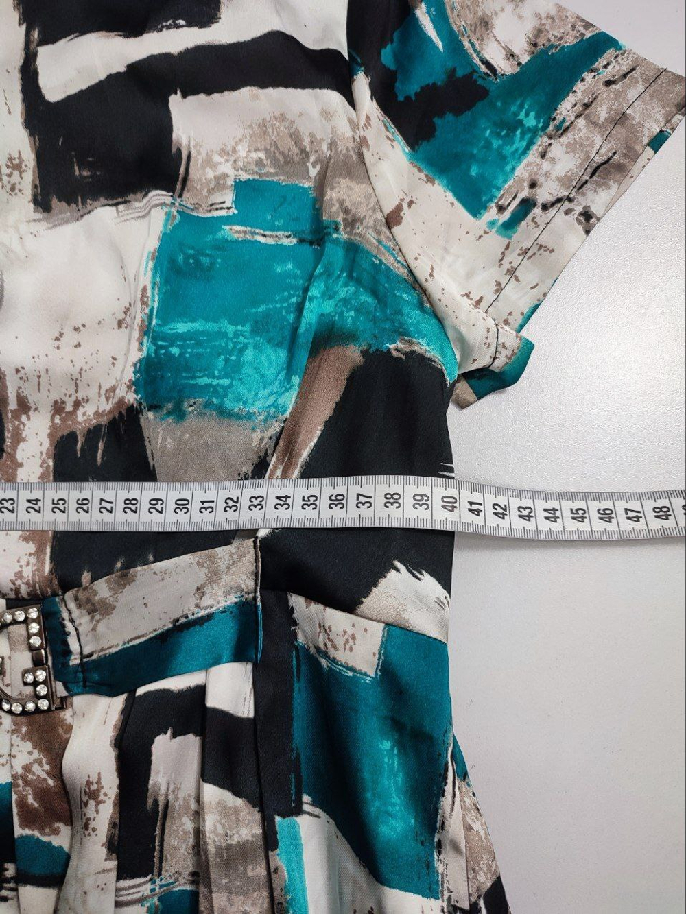 Платье Kiwi By с принтом 44 размер, новое