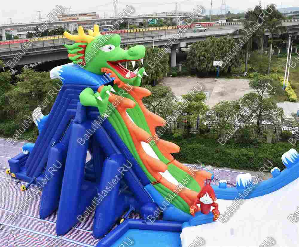 Надувной наземный аквапарк «Драконья гора», 27*17*11 м