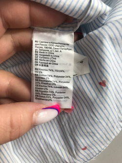 Платье Oodji с милыми сердечками, визуально 42 размер