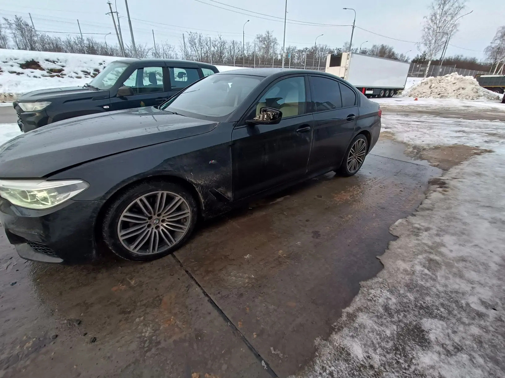 BMW 5-SERIES 530d AT xDrive M Sport