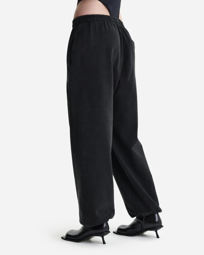 Джоггеры из футера