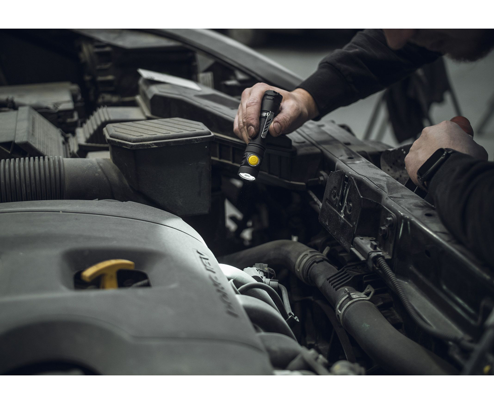 Armytek Partner C2 Magnet USB (теплый свет)