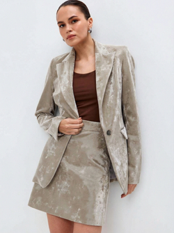 Жакет Скарлет из экокожи в оттенке миндаля