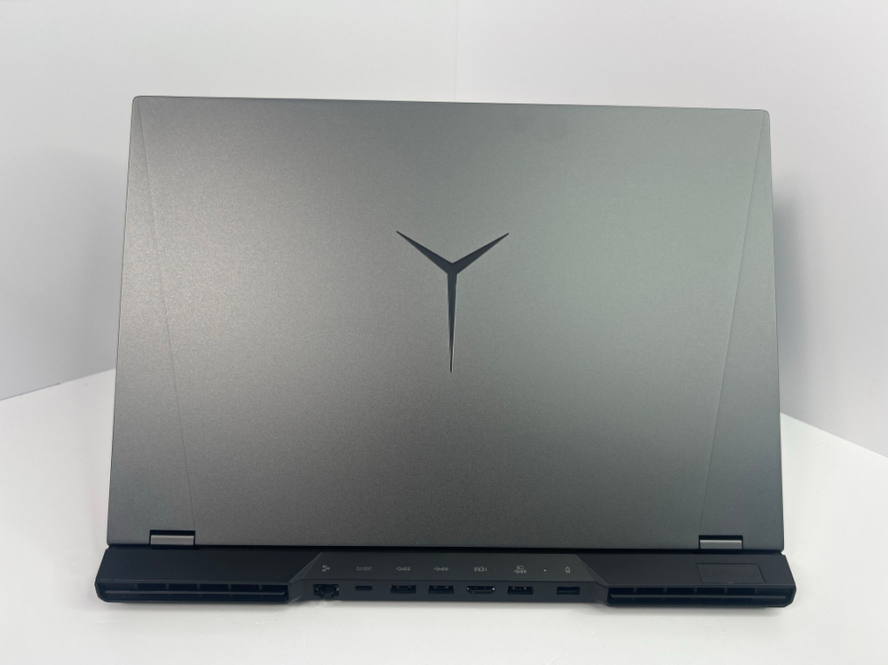 Ноутбук Lenovo Legion 5 Pro 16ACH6H (82JQ000URK) 16"/AMD Ryzen 7 5800H/RAM 16GB/SSD 1024GB/NVIDIA GeForce RTX 3060 6GB/IPS/2560x1600/DOS/Подсветка кл-ры: RGB/черный. Состояние: B1