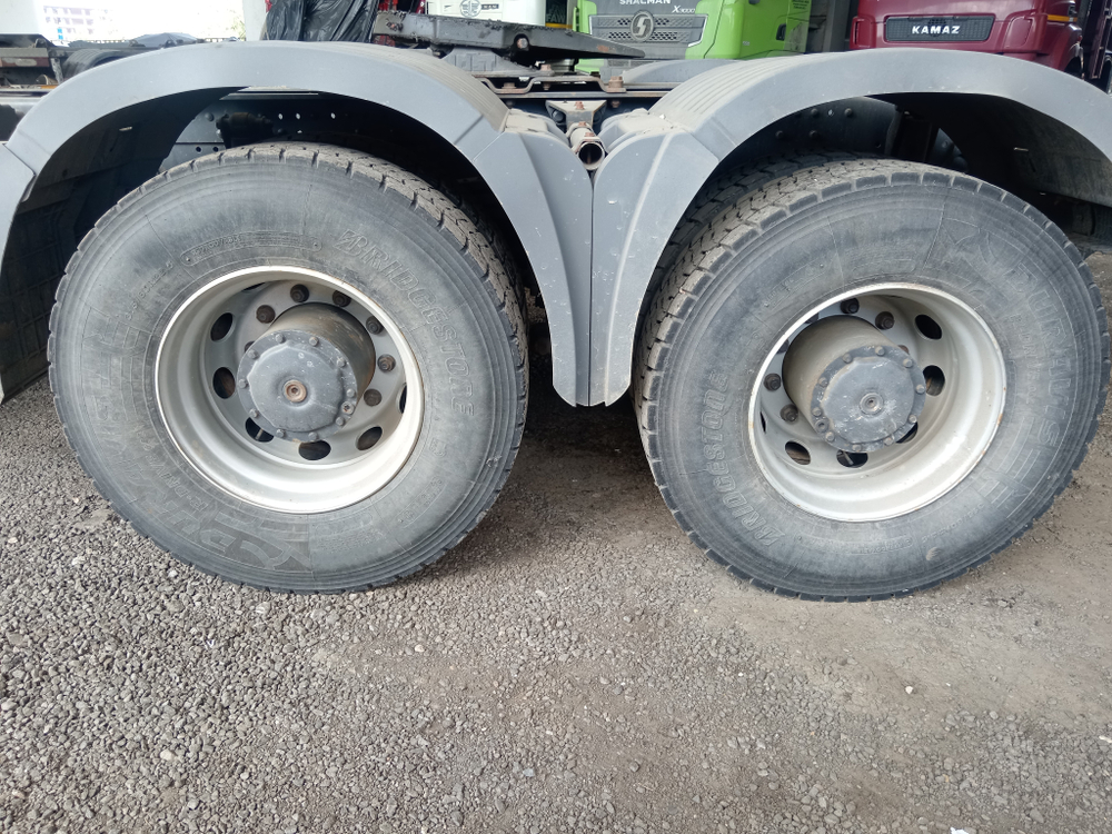 Mercedes-Benz Actros 6x4 Седельный тягач 3346 S (Дизельный, 11,9 л, 456 л.с., МТ)