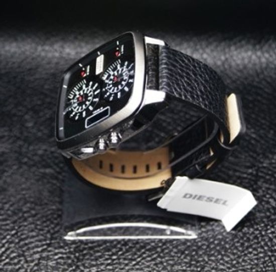 Наручные часы Diesel DZ7302