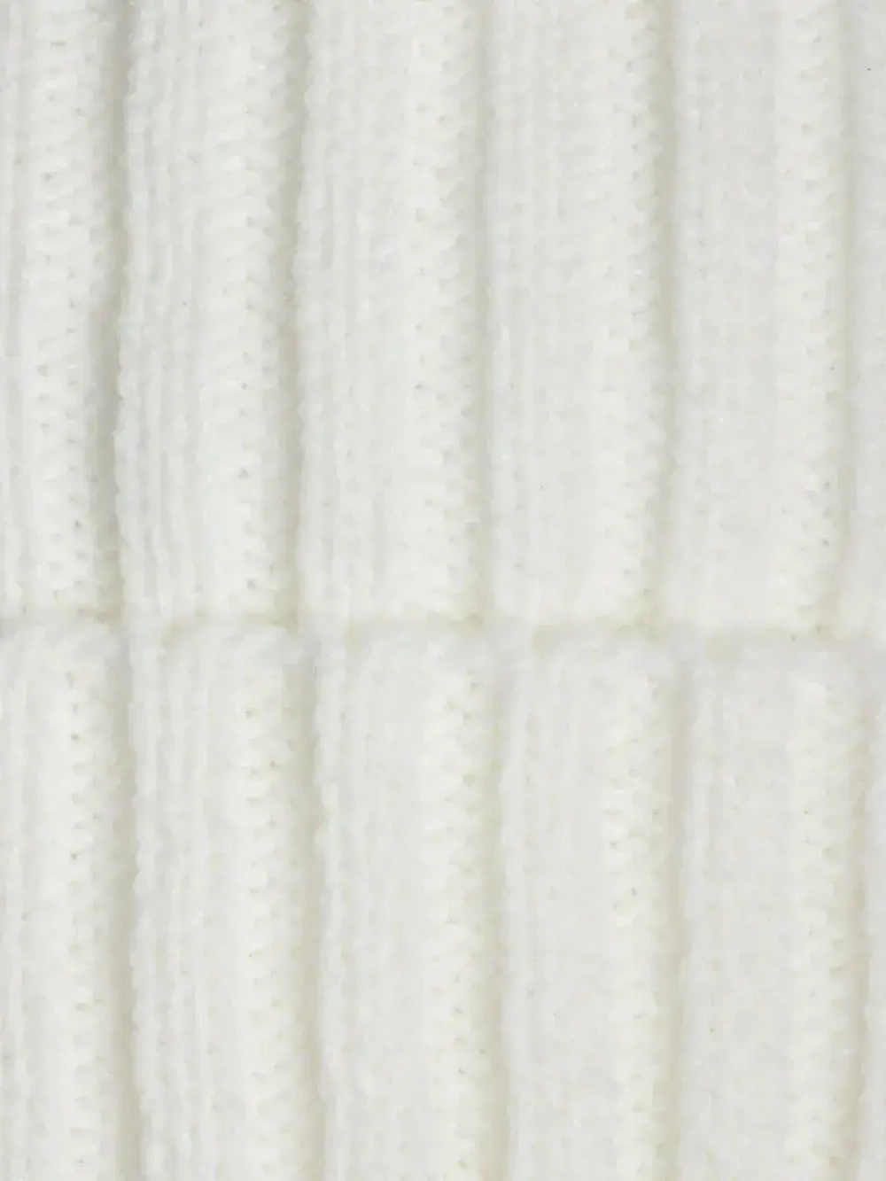 Шапка для девочки осенняя и снуд вязаный