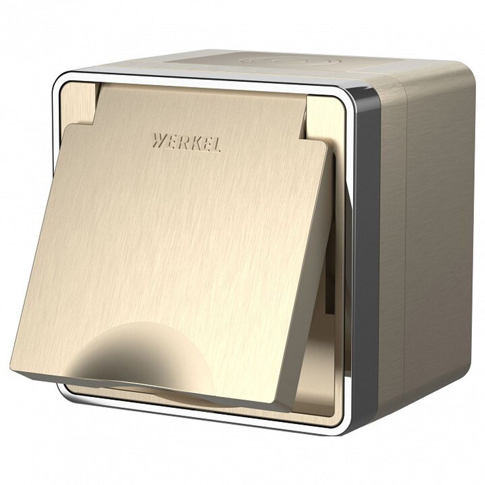 Розетка влагозащищенная с заземлением и со шторками Werkel Gallant (шампань рифленый) W5071210