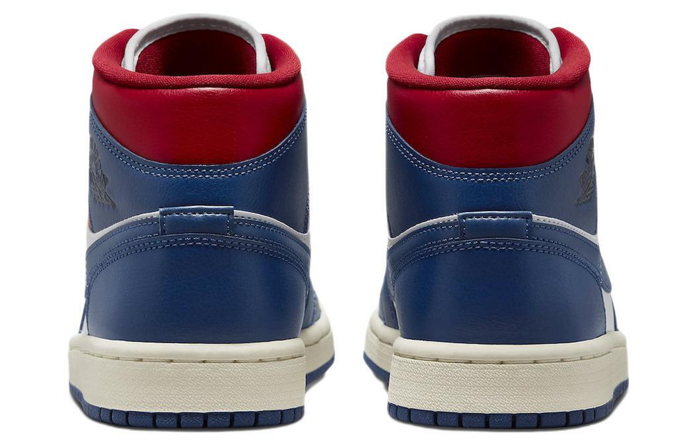 Кроссовки Jordan Air Jordan 1 Mid "French Blue" (Женская размерная сетка)