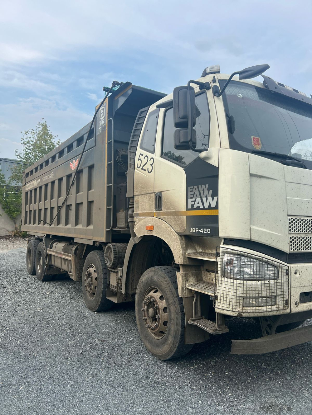 FAW J6 8x4 Самосвал СА3310Р66K24T4E5 (Дизельный, 11,1 л, 420 л.с., МТ)