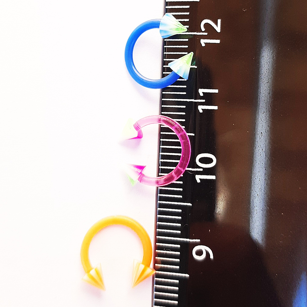 Подкова для пирсинга, диаметр 8 мм, с конусами 3 мм, толщина 1,2 мм. Акрил. Цвета в ассортименте 1 шт